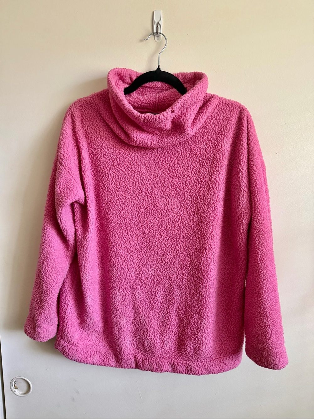 💗 Timber Ridge Pink Sherpa Cowl Neck Pullover – Size Small